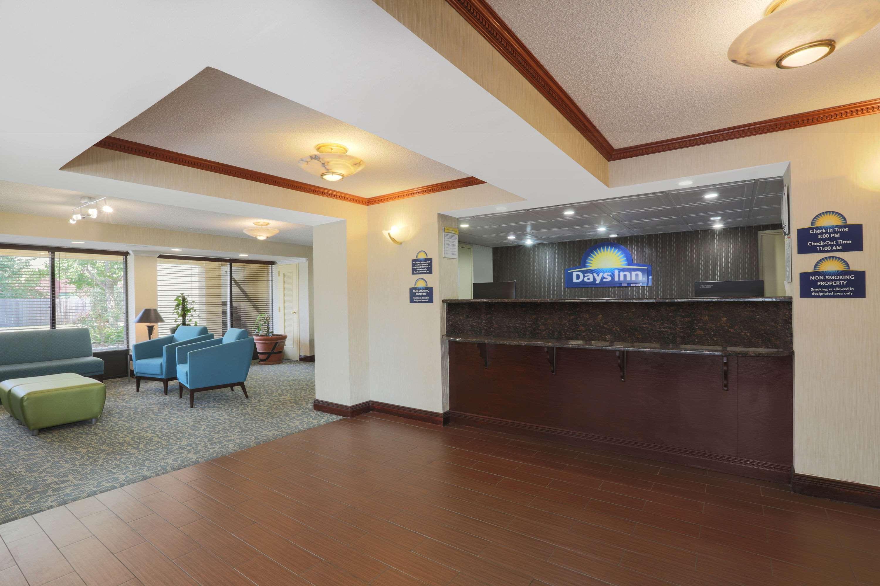 Days Inn By Wyndham Newark Wilmington Ngoại thất bức ảnh