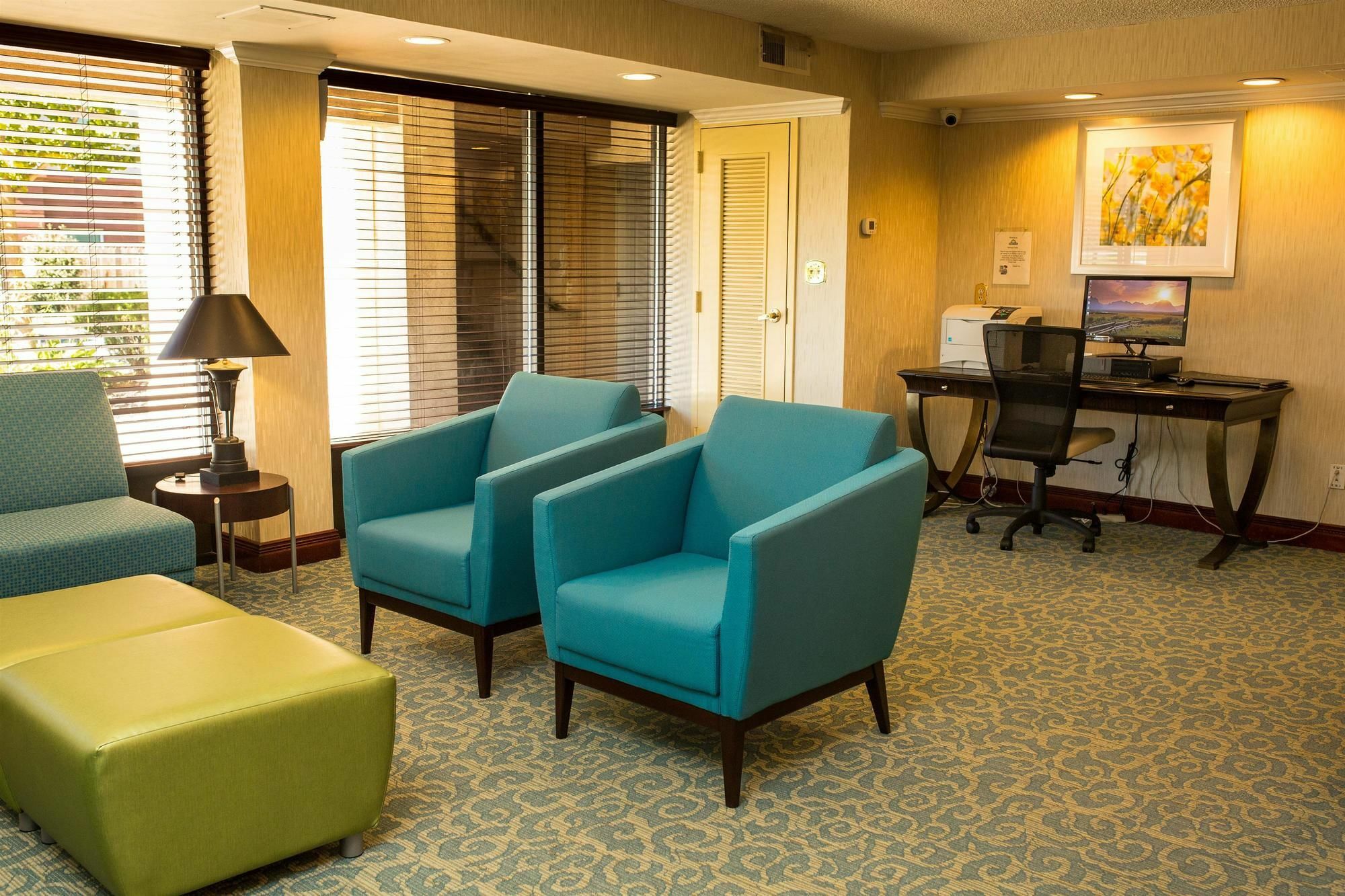 Days Inn By Wyndham Newark Wilmington Ngoại thất bức ảnh